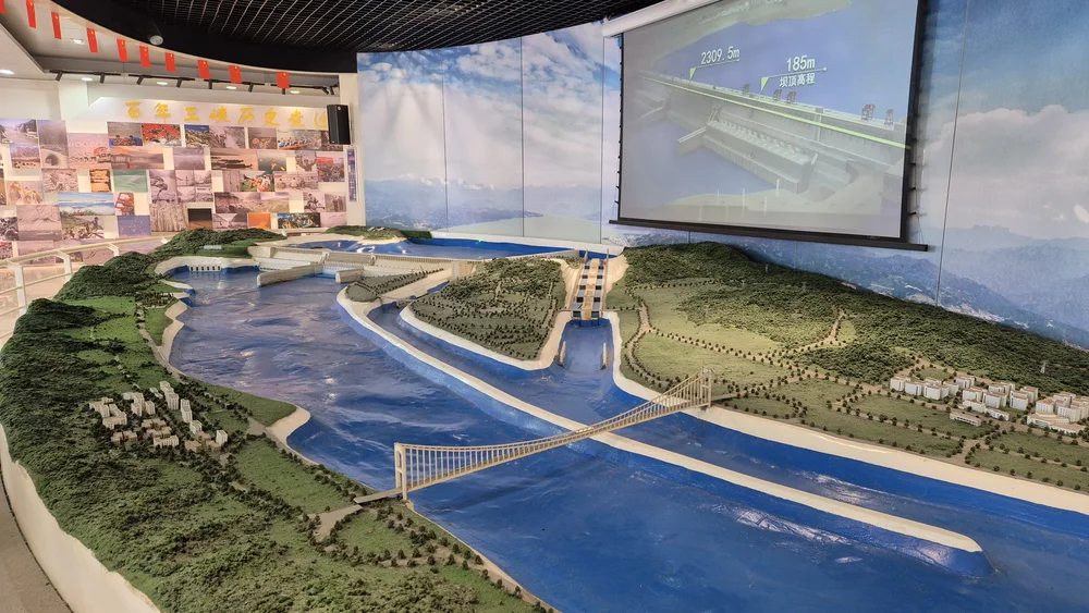 Maquette du barrage